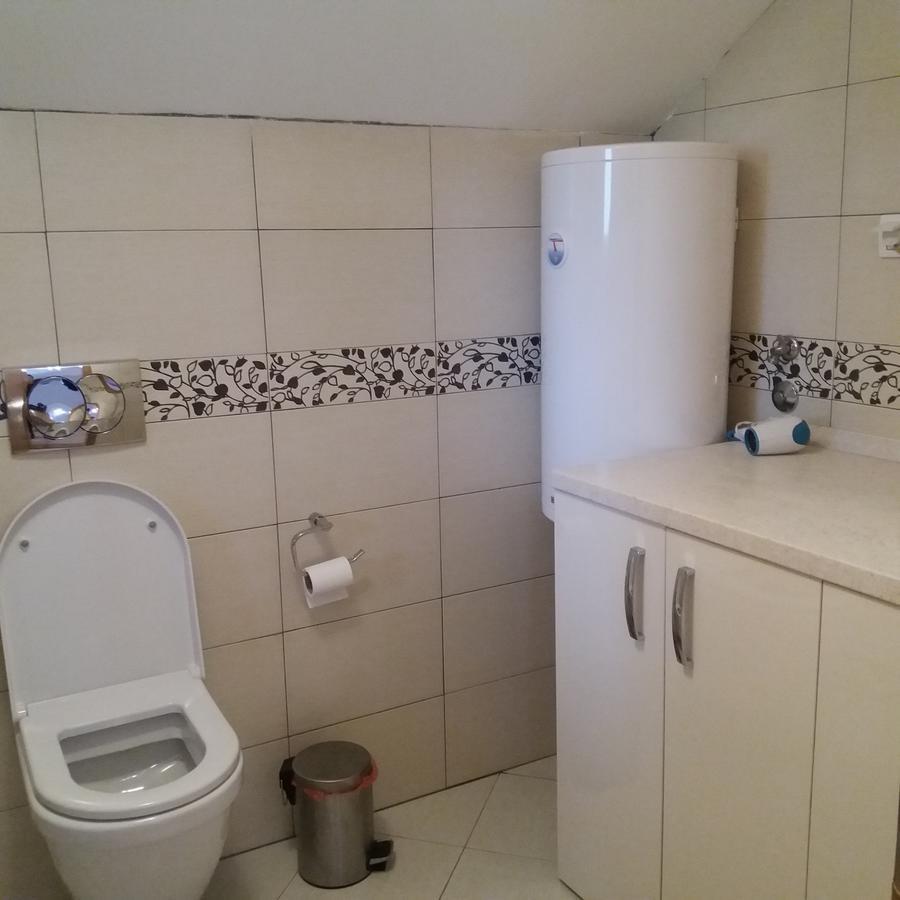 Vitas Kremna Luaran gambar